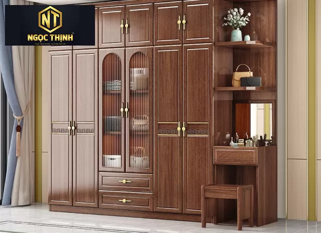 Tủ quần áo sang trọng